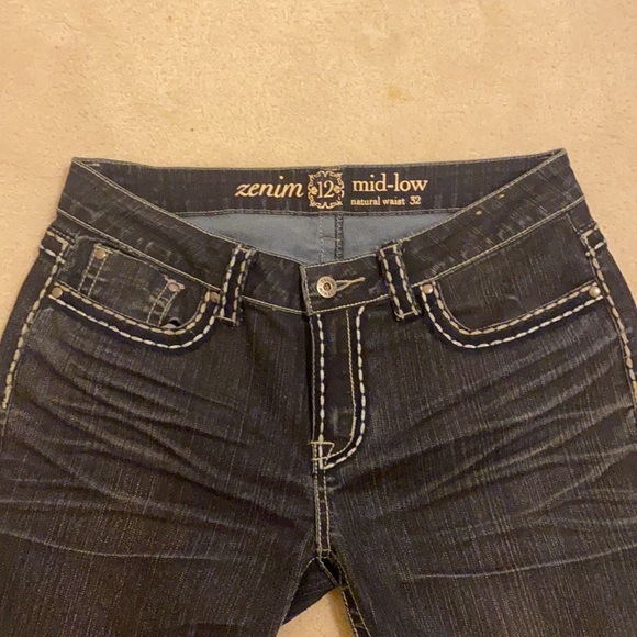 Women’s size 12 jeans - Picture 4 of 5